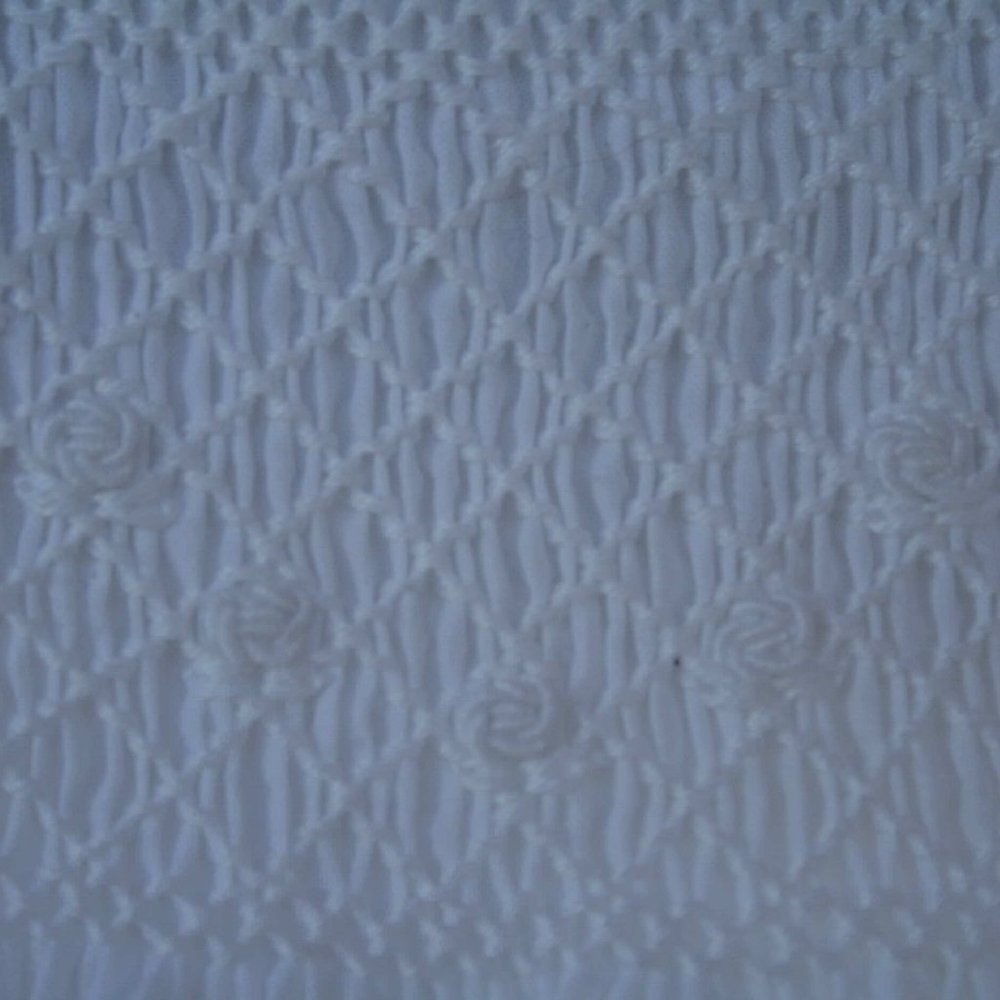 Girls Baptismal Gown 100% Cotton Hand Smocked with bonnet. - Picture 3 of 5